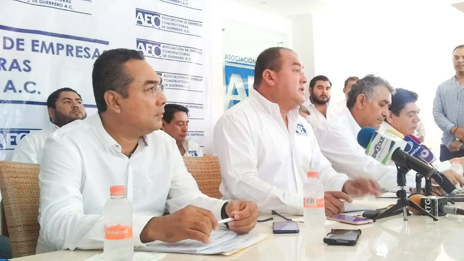 constructores aec